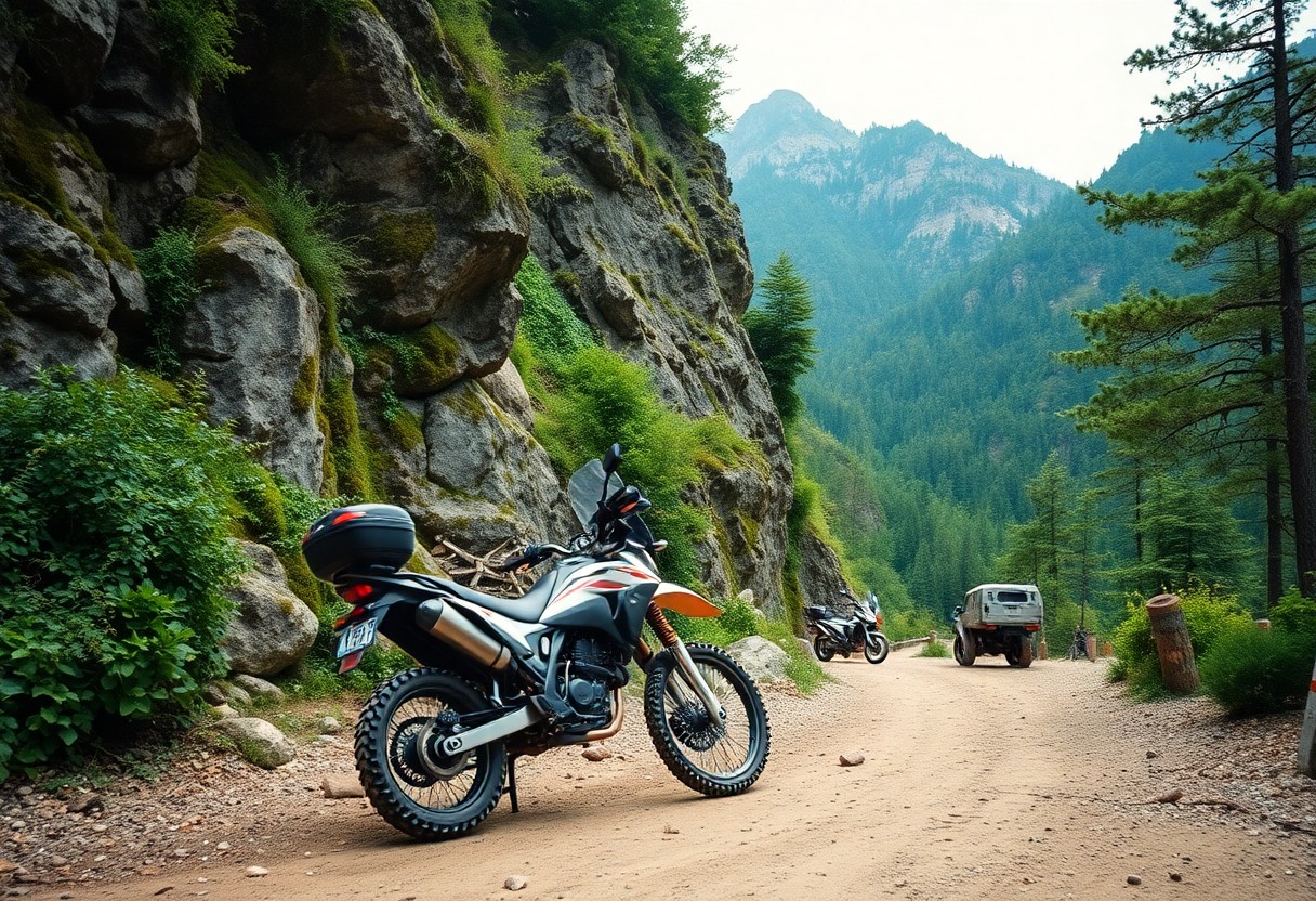 Moto da enduro su una strada sterrata Préparation d'un circuit enduro